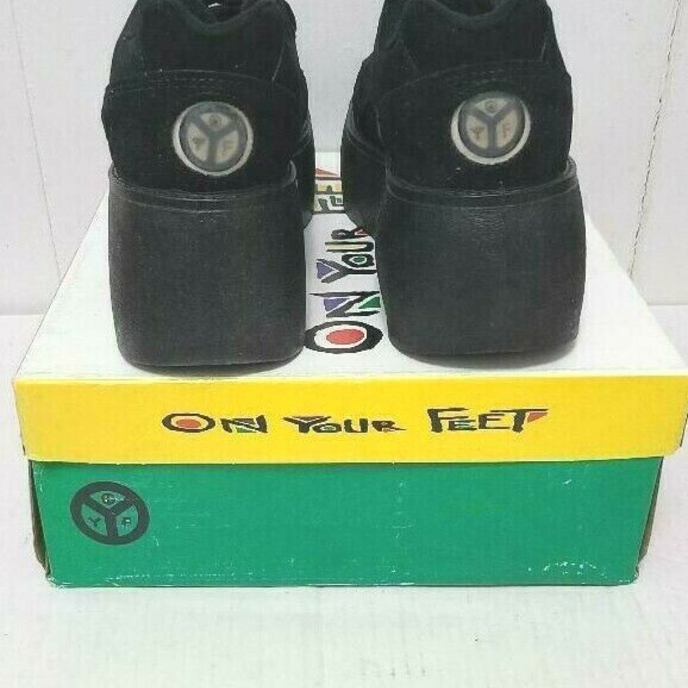 On Your Feet By Chinese Laundry Women's Vtg. Suede Platform Shoes sz 8 M - Picture 8 of 12